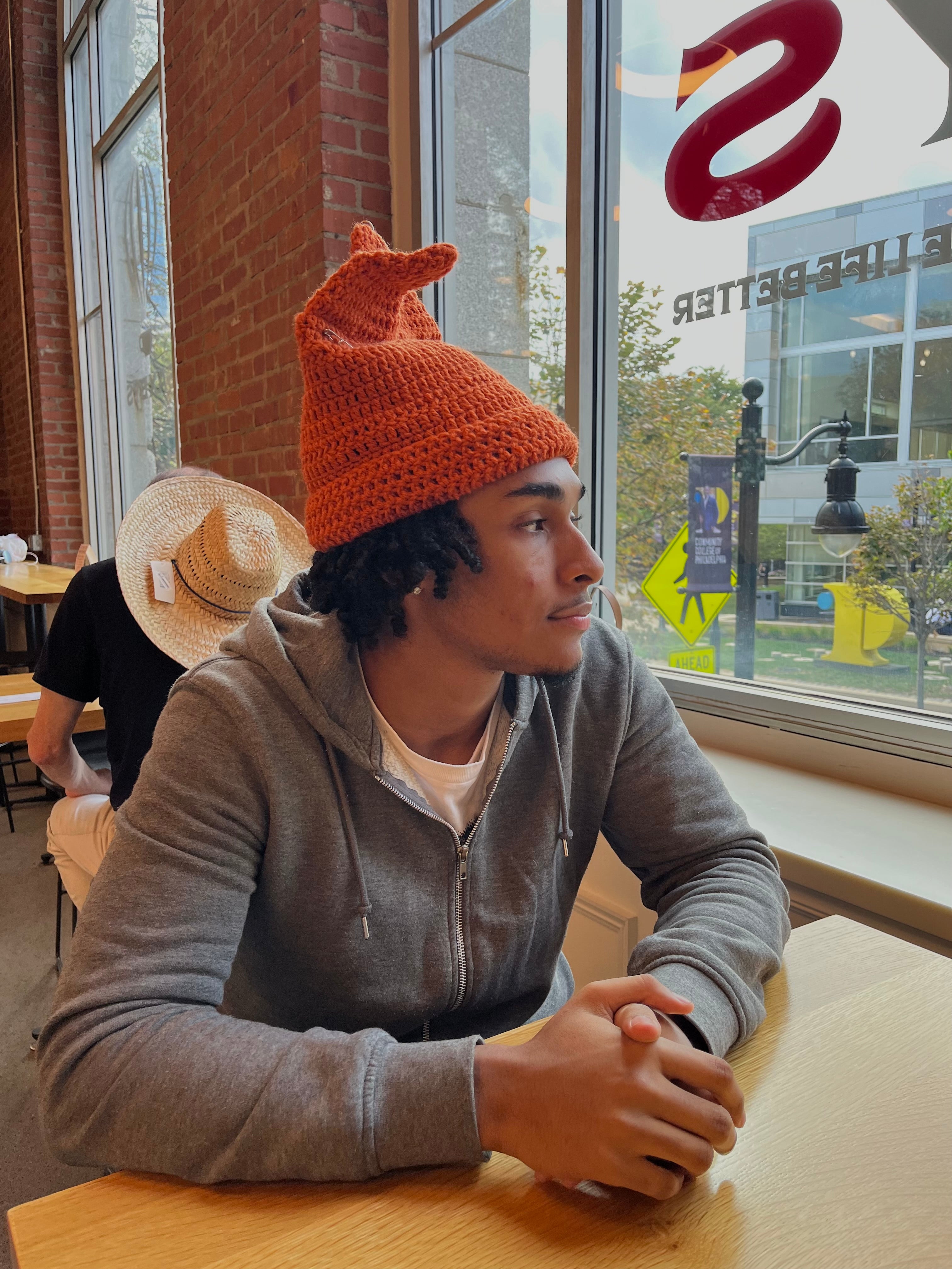 ⋆☕︎ ⋆✴︎˚｡⋆ • TERRACOTTA BUTTON BABY BEANIE ⋆☕︎ ⋆✴︎˚｡⋆ •